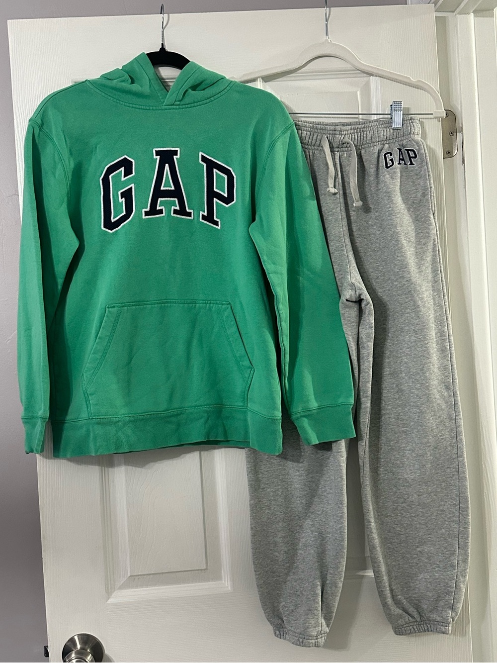 Boys GAP Green Hoodie and Grey Sweatpants Set - Size XXL (14/16)